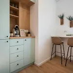 Апартаменти Sunset 2bdr Бухарест