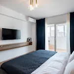 Апартаменти Sunset 2bdr *