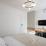 Апартаменти Sunset 2bdr *