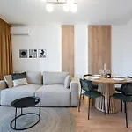 Апартаменти Sunset 2bdr *