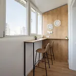 Апартаменти Sunset 2bdr Бухарест