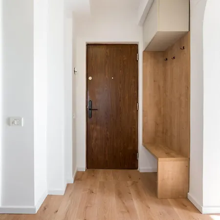 Sunset 2bdr Apartment