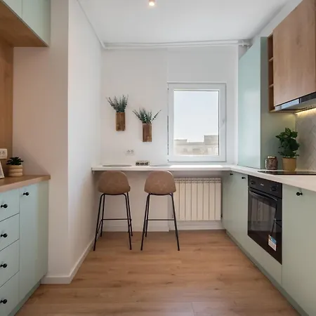 Apartment Sunset 2bdr *