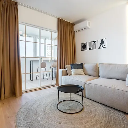 Apartment Sunset 2bdr Bukarest