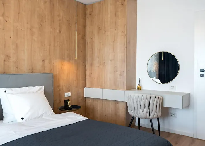 Sunset 2bdr Apartament