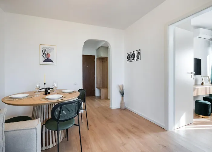 Sunset 2bdr Apartament Bucureşti